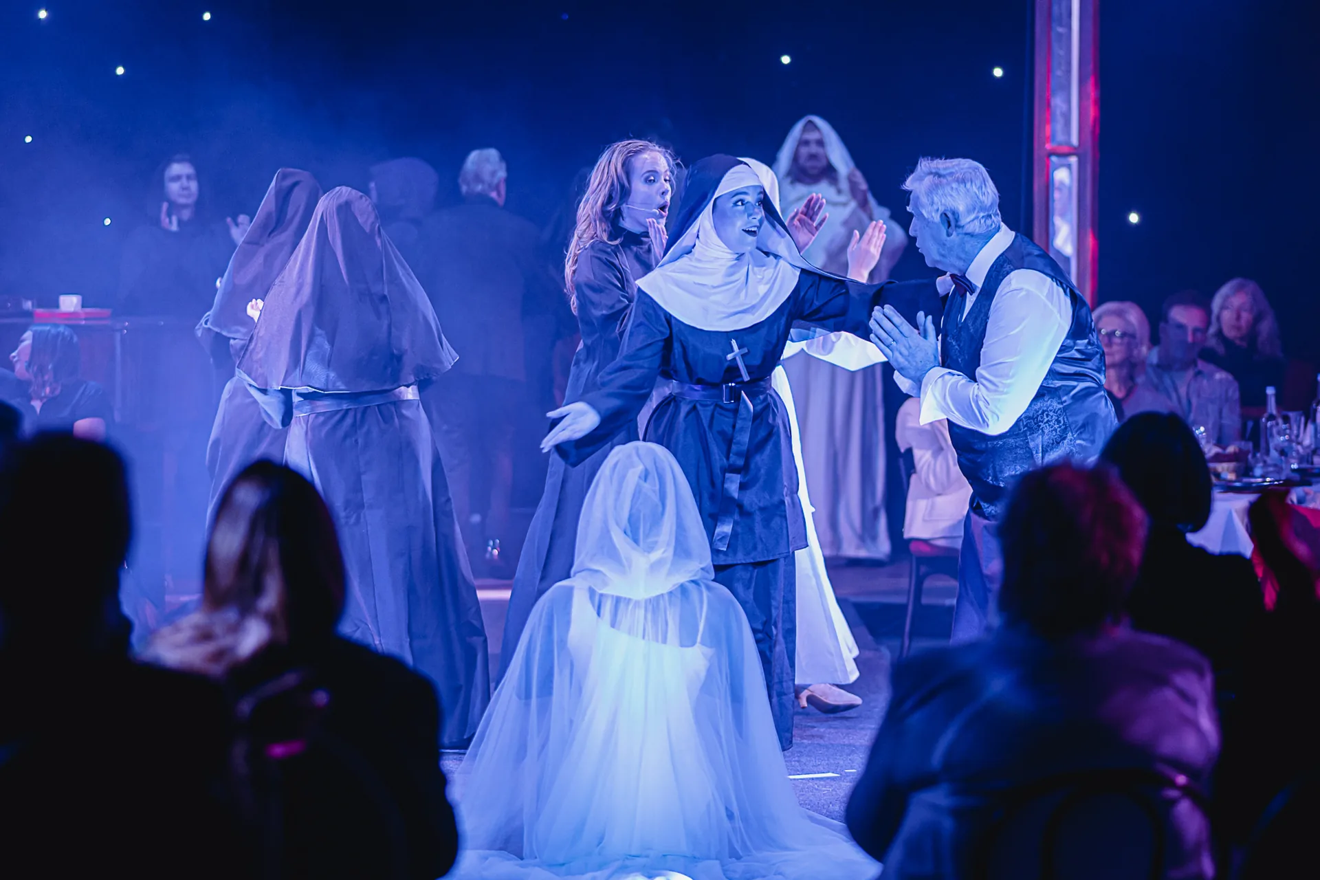 Keine Shows von der Stange im Urania Spiegelpalast Köln